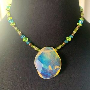 Necklace beaded yellow and green